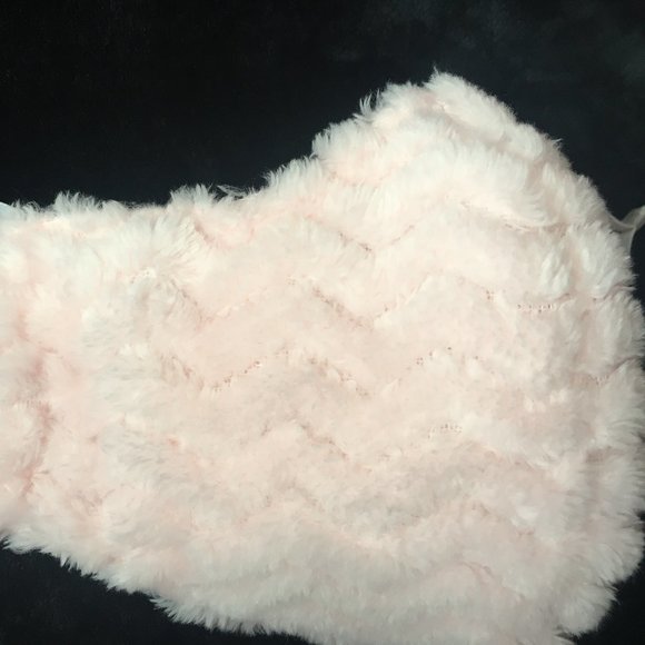 Reusable / Washable Sculpted Mask Faux Fur Pink 1X - Picture 4 of 7